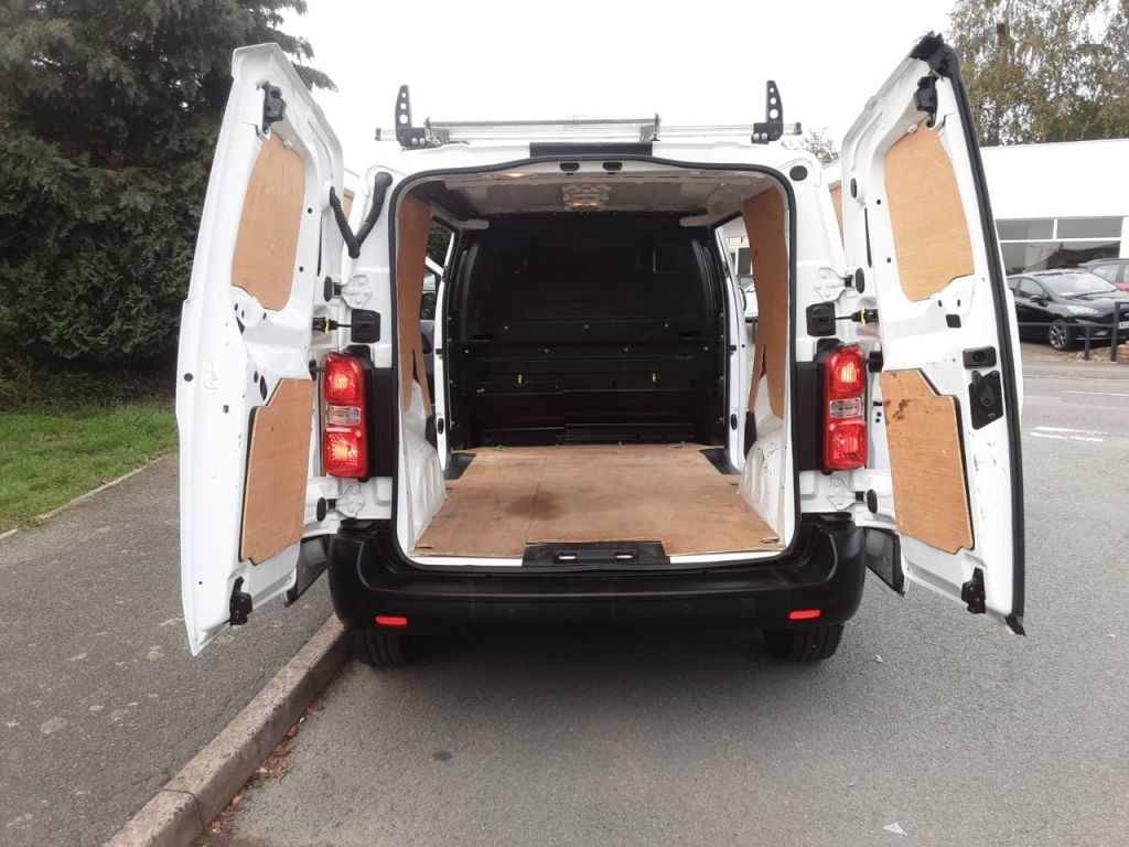 Used Peugeot Expert 2020 for sale - 76105187: Photo 34