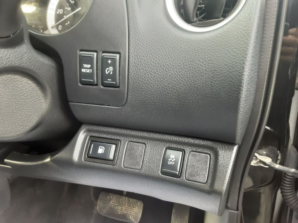 Used Nissan Navara 2021 for sale - 77310815: Photo 25