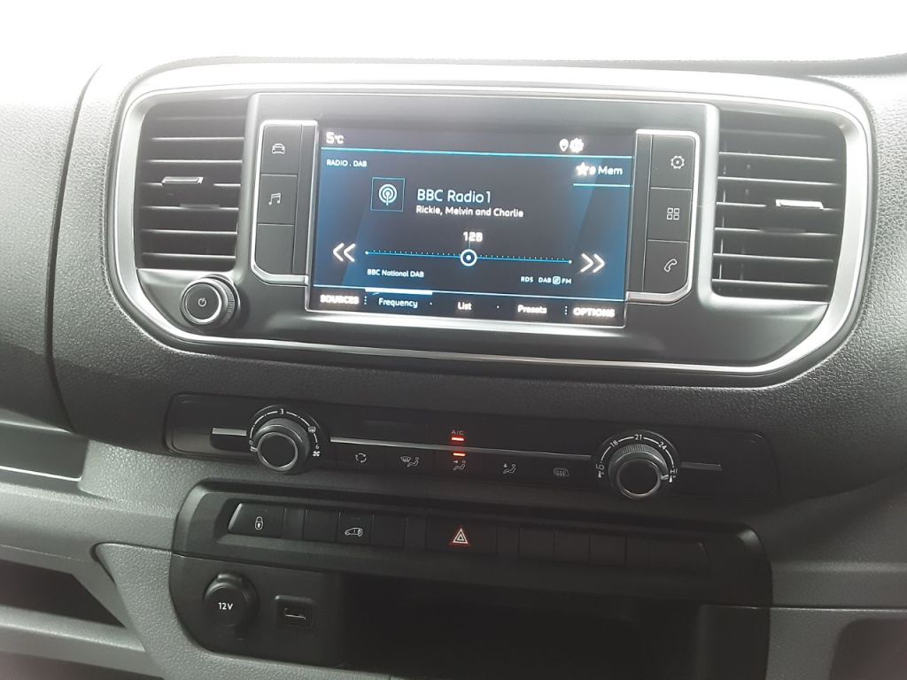 Used Peugeot Expert 2022 for sale - 77719136: Photo 29