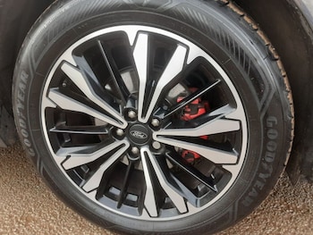 Used Ford Kuga 2022 for sale - 77830302: Photo