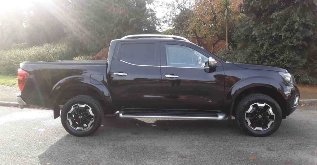 Used Nissan Navara 2021 for sale - 76416393: Photo 2