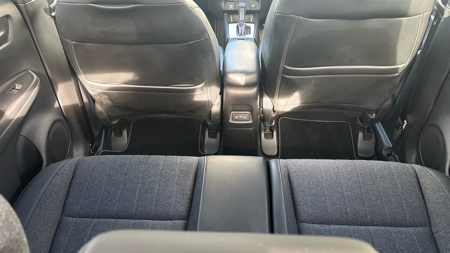 Used Honda Jazz 2023 for sale - 77570082: Photo 44