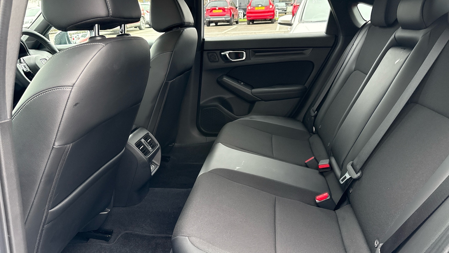 Used Honda Civic 2024 for sale - 76669843: Photo 30