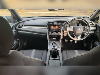 Used Honda Civic 2019 for sale - 77897183: Photo