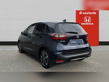 Used Honda Jazz 2024 for sale - 76023195: Photo
