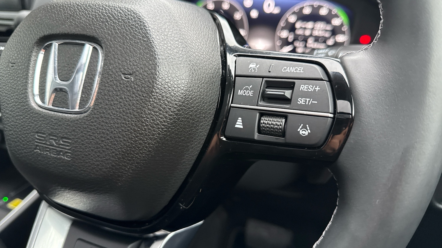 Used Honda CR-V 2025 for sale - 76079365: Photo 28