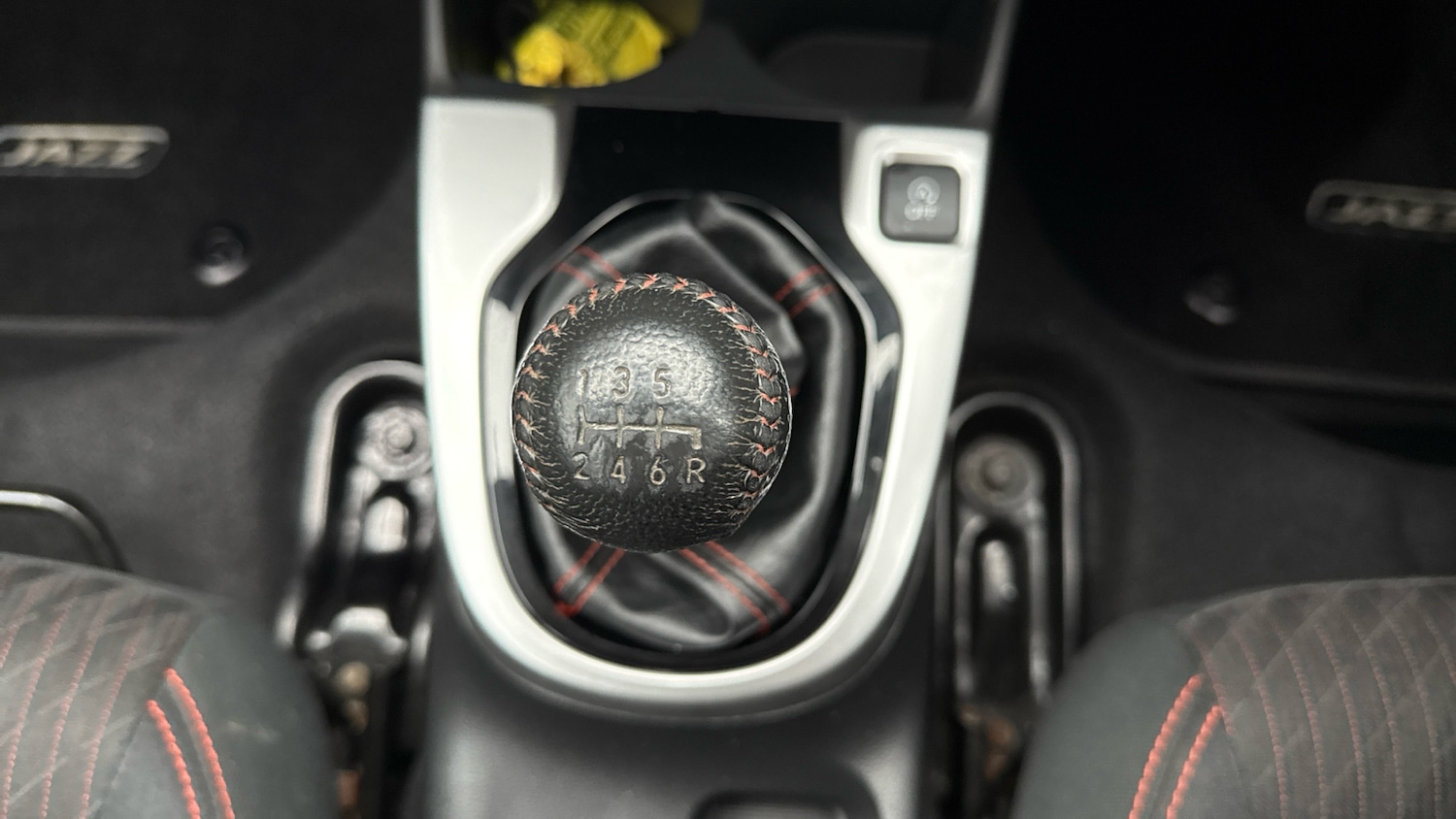 Used Honda Jazz 2018 for sale - 77070881: Photo 25