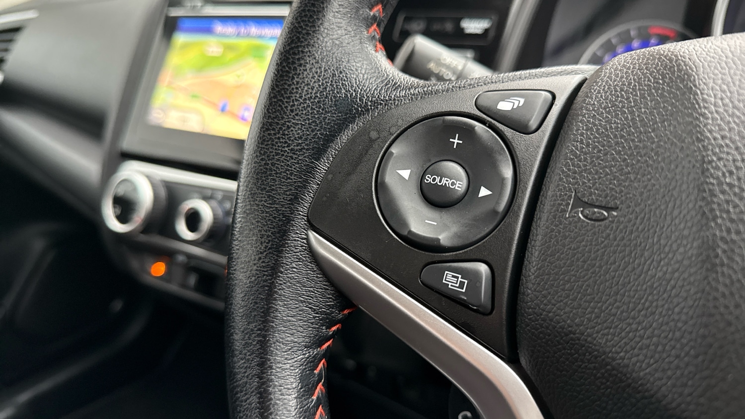 Used Honda Jazz 2018 for sale - 77070881: Photo 28