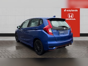 Used Honda Jazz 2018 for sale - 77070881: Photo