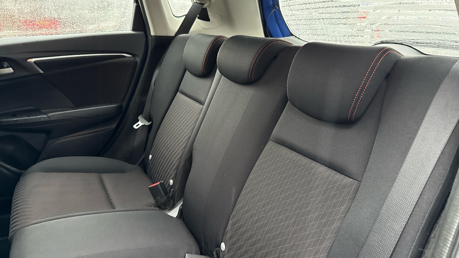 Used Honda Jazz 2018 for sale - 77070881: Photo 8