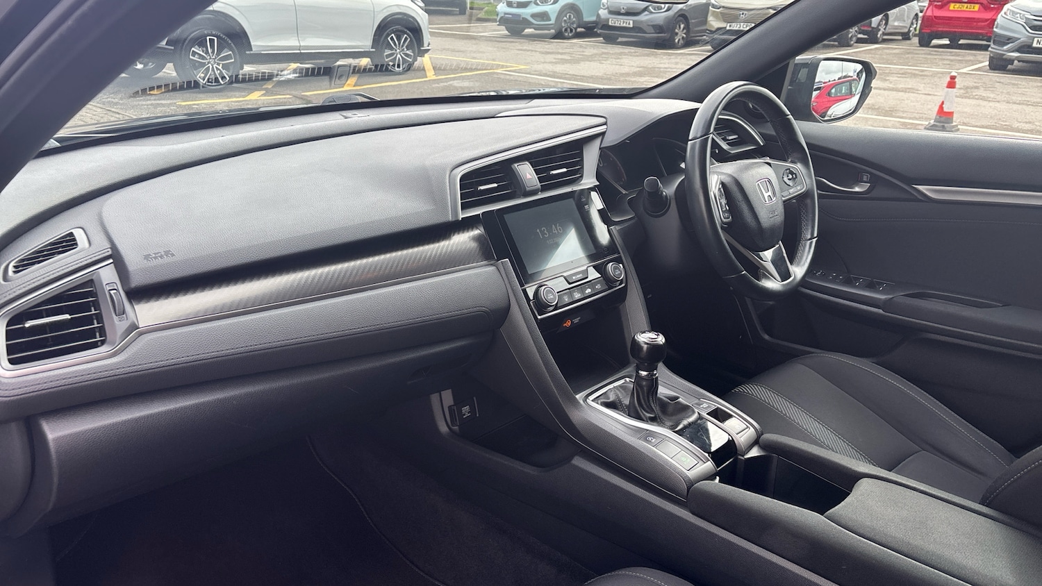 Used Honda Civic 2017 for sale - 77532043: Photo 2