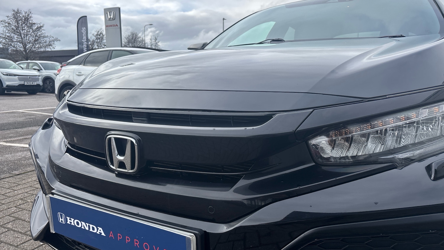 Used Honda Civic 2017 for sale - 77532043: Photo 44
