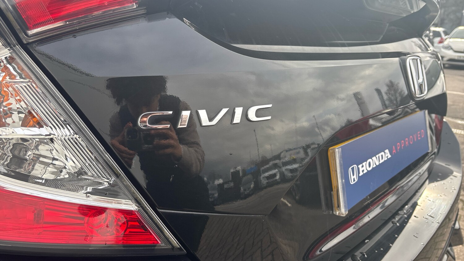 Used Honda Civic 2017 for sale - 77532043: Photo 56