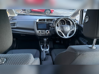 Used Honda Jazz 2018 for sale - 77339441: Photo