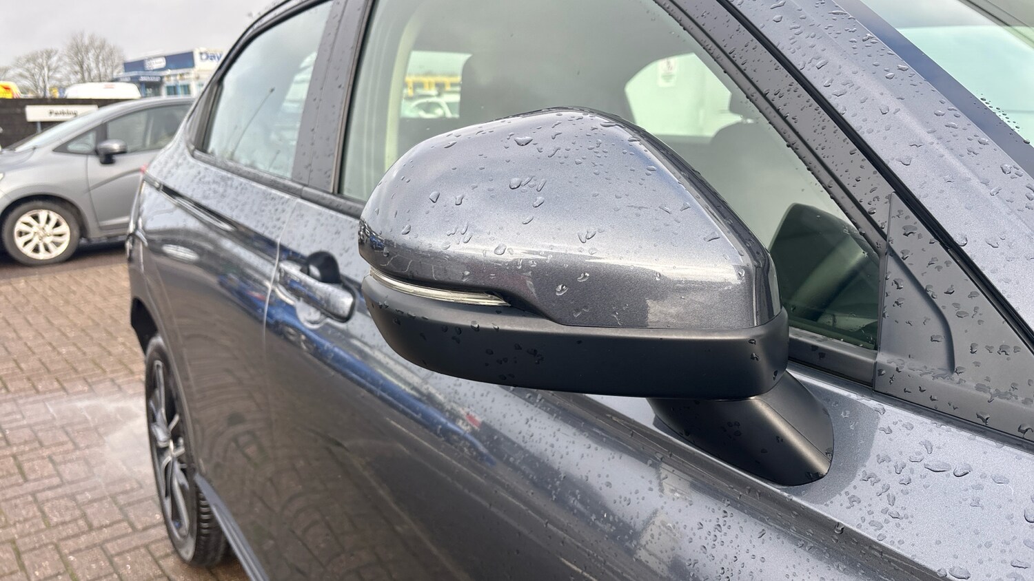 Used Honda HR-V 2023 for sale - 77519159: Photo 47