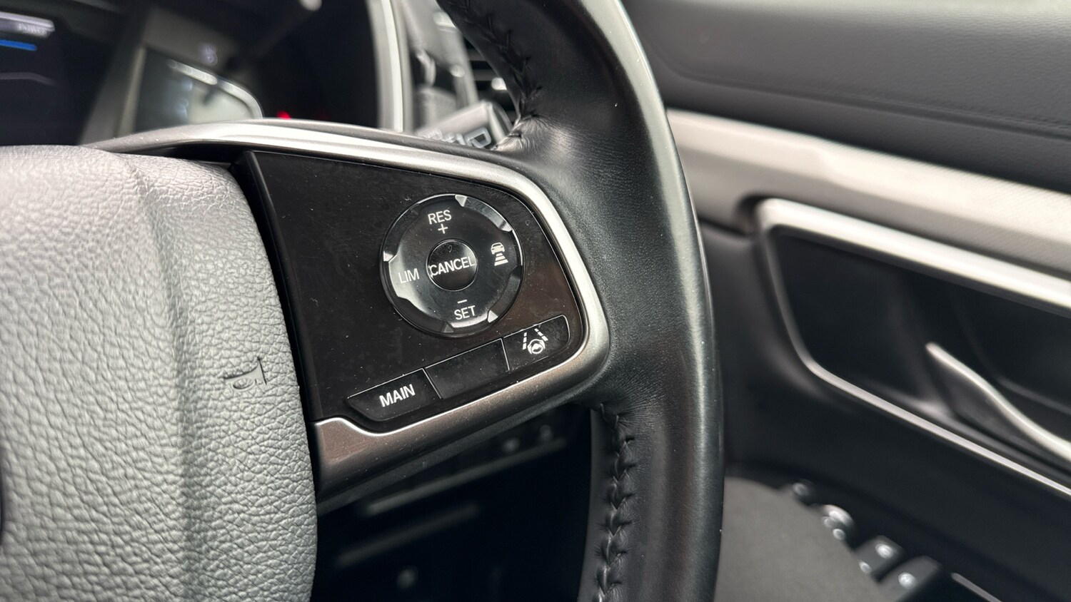 Used Honda CR-V 2021 for sale - 76124712: Photo 28