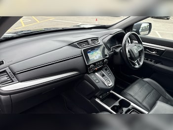 Used Honda CR-V 2021 for sale - 76124712: Photo