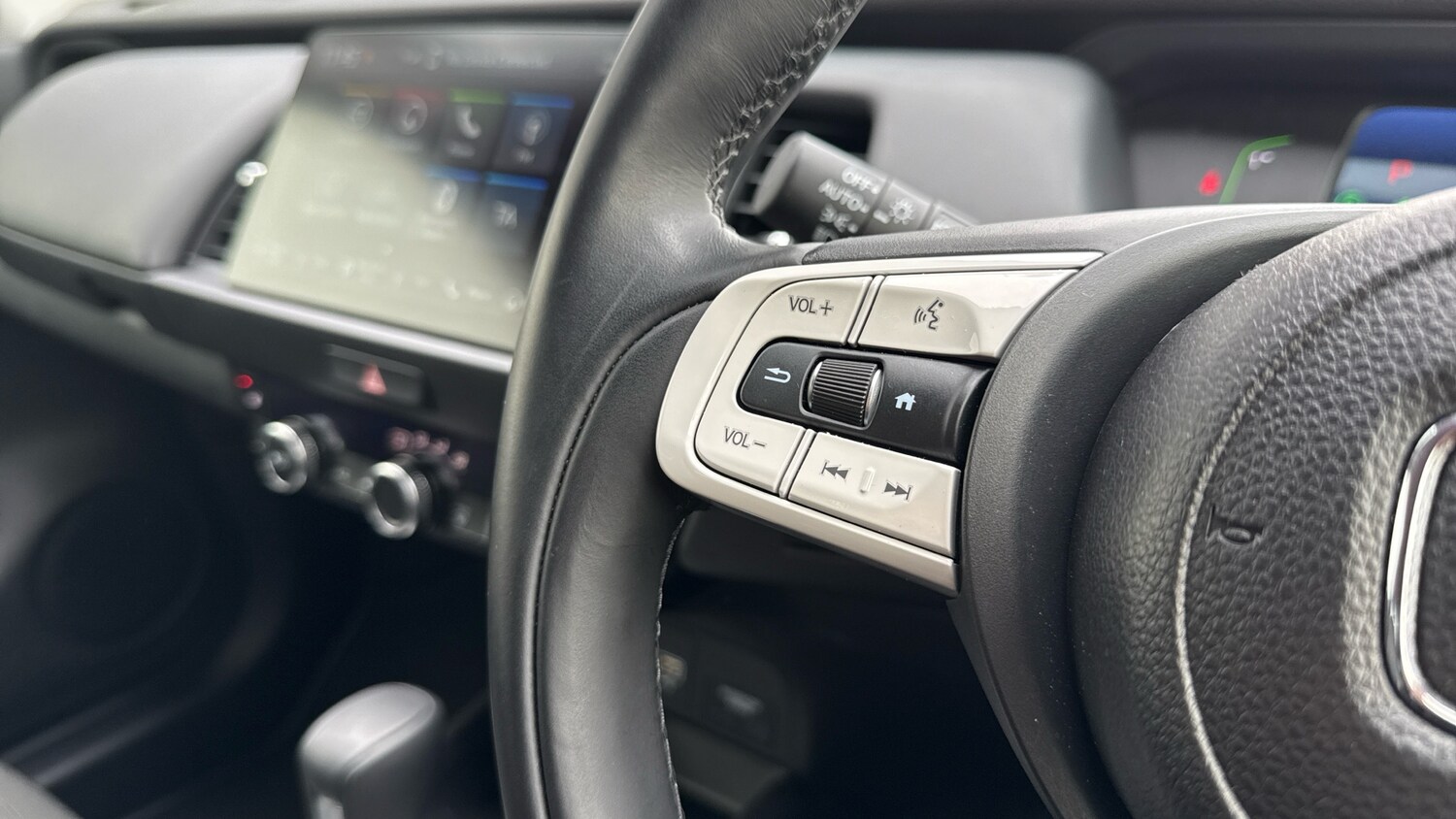 Used Honda Jazz 2024 for sale - 76328374: Photo 16