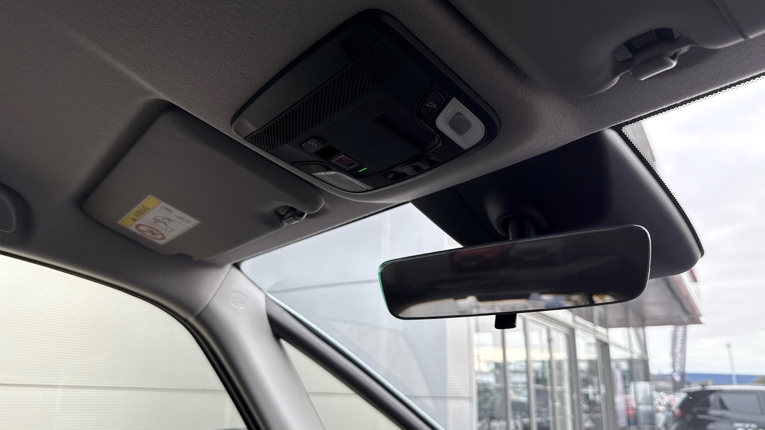 Used Honda Jazz 2024 for sale - 76328374: Photo 30