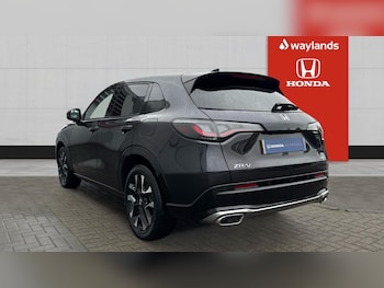 Used Honda ZR-V 2023 for sale - 76428110: Photo