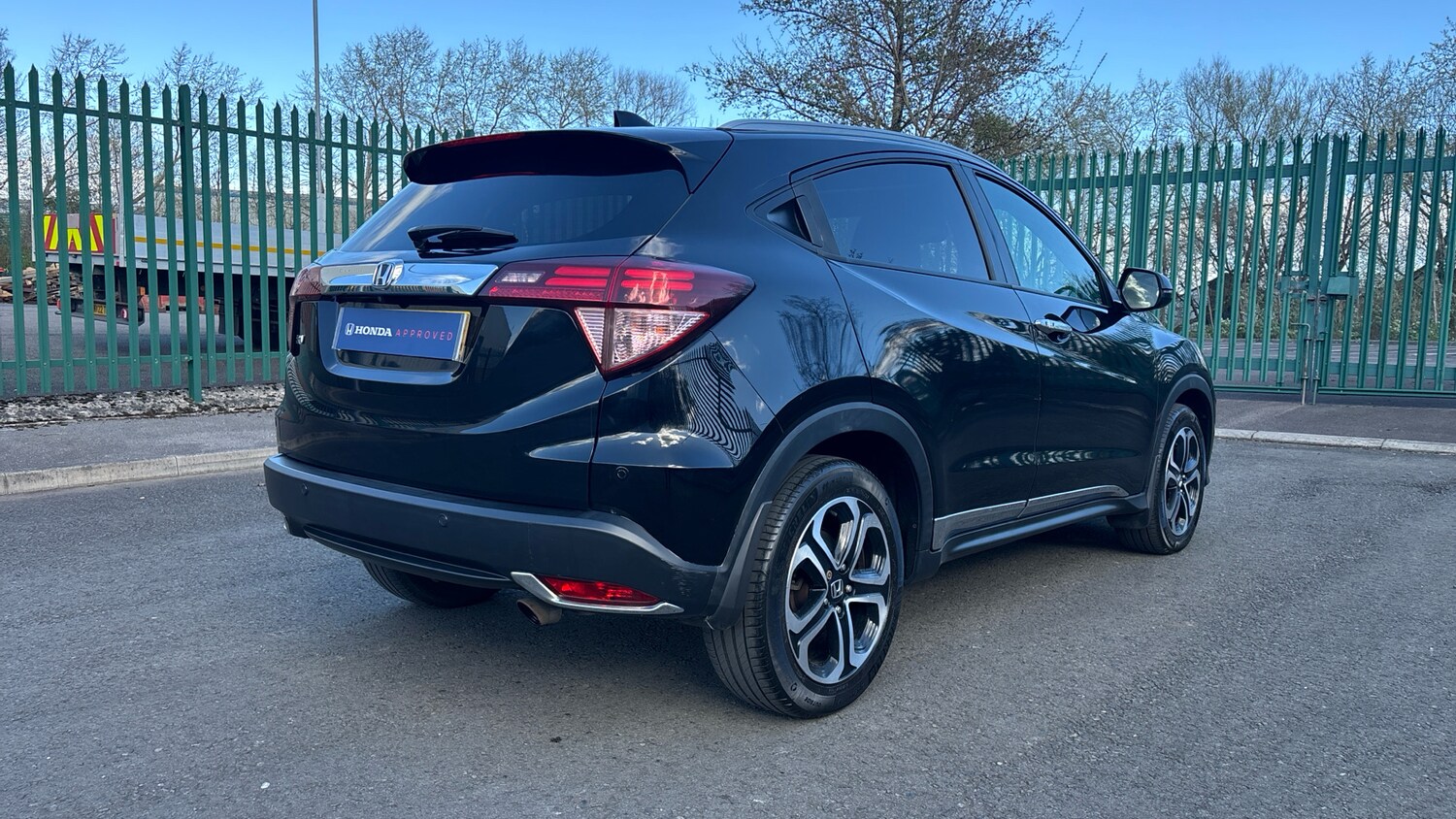 Used Honda HR-V 2017 for sale - 78215907: Photo 12