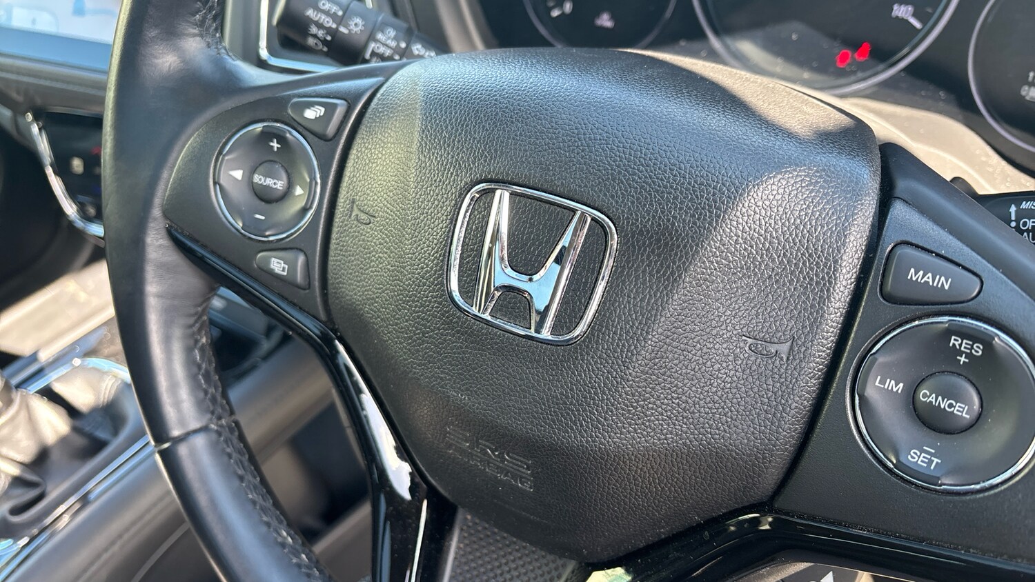 Used Honda HR-V 2017 for sale - 78215907: Photo 20