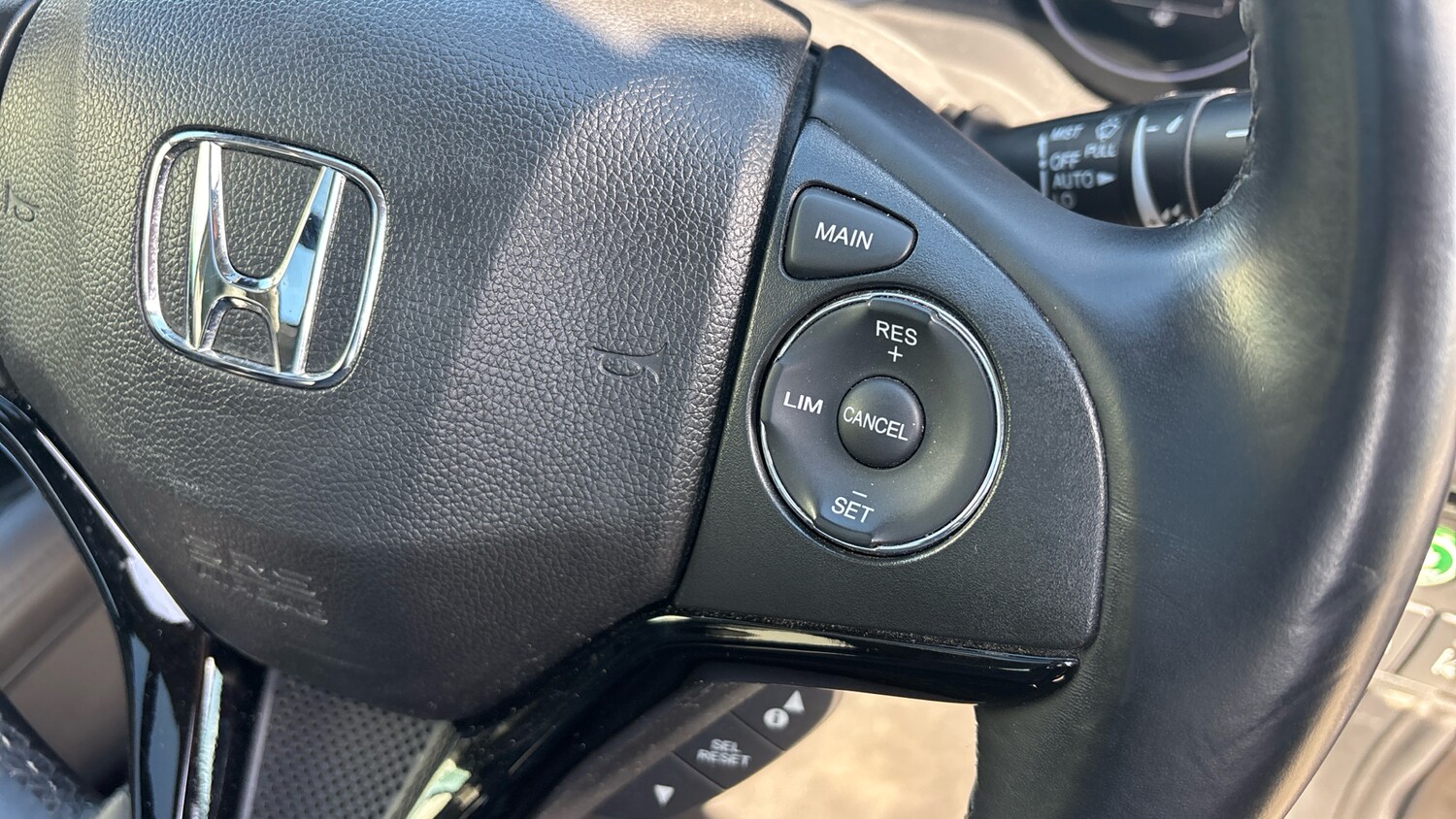 Used Honda HR-V 2017 for sale - 78215907: Photo 21