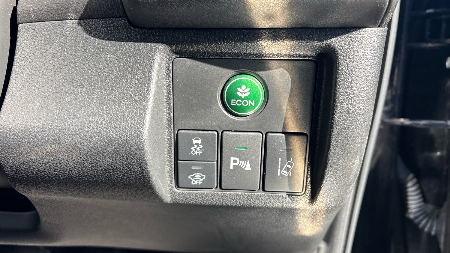 Used Honda HR-V 2017 for sale - 78215907: Photo 24