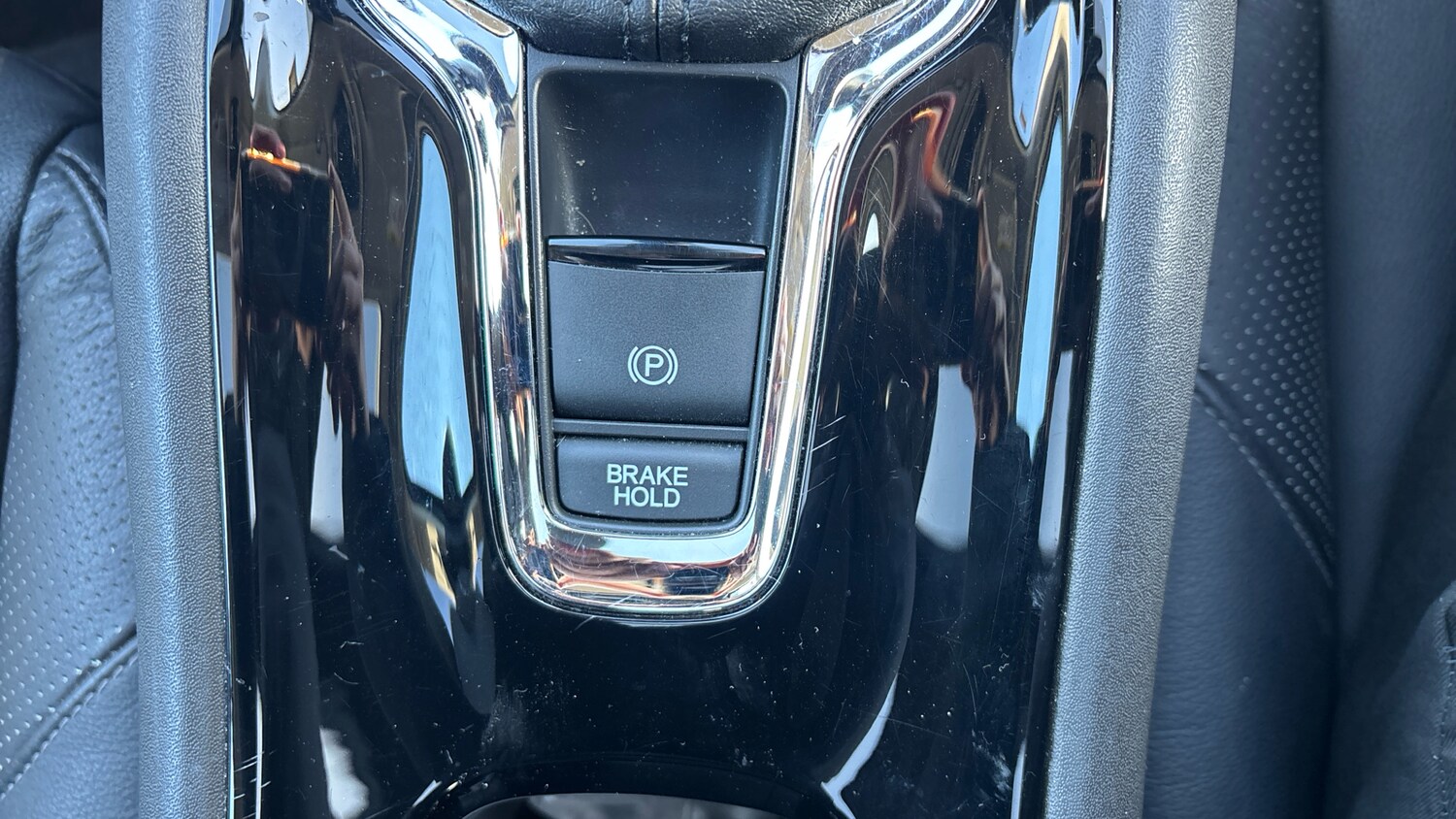 Used Honda HR-V 2017 for sale - 78215907: Photo 37