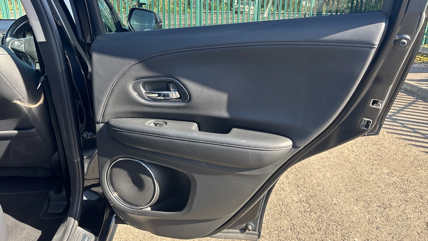 Used Honda HR-V 2017 for sale - 78215907: Photo 42