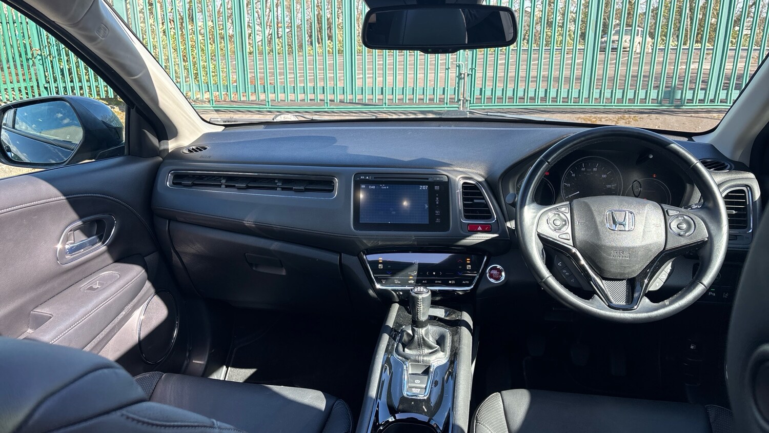 Used Honda HR-V 2017 for sale - 78215907: Photo 48