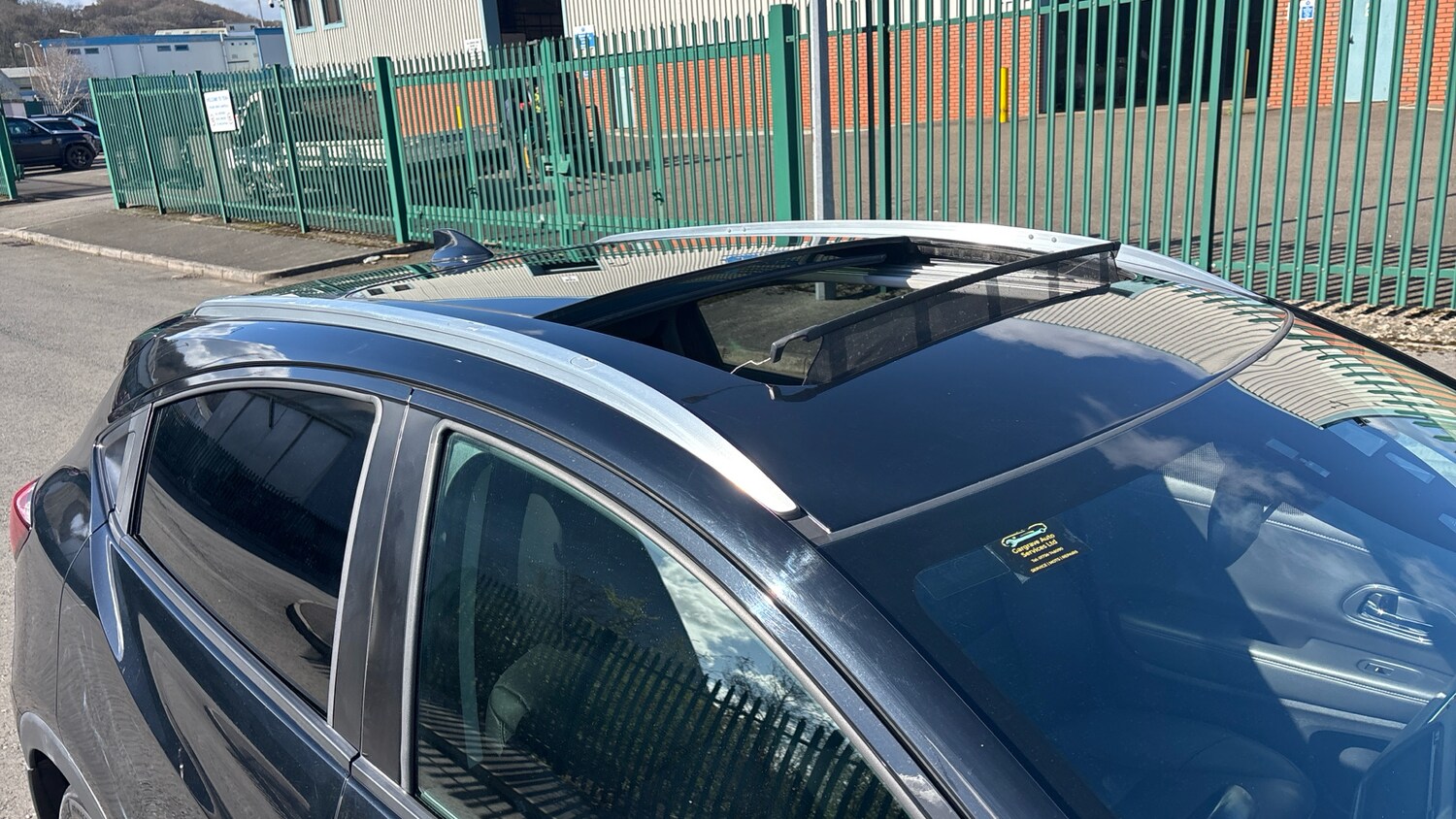 Used Honda HR-V 2017 for sale - 78215907: Photo 55