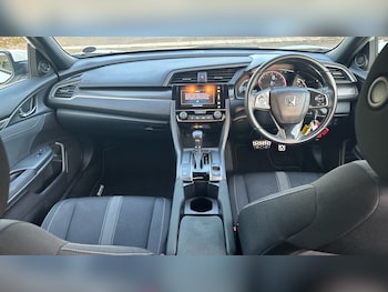 Used Honda Civic 2019 for sale - 77732589: Photo