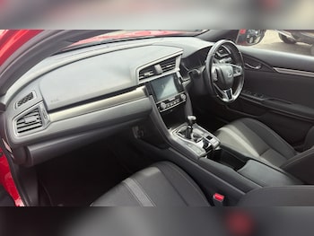 Used Honda Civic 2018 for sale - 79163459: Photo
