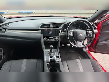 Used Honda Civic 2018 for sale - 79163459: Photo