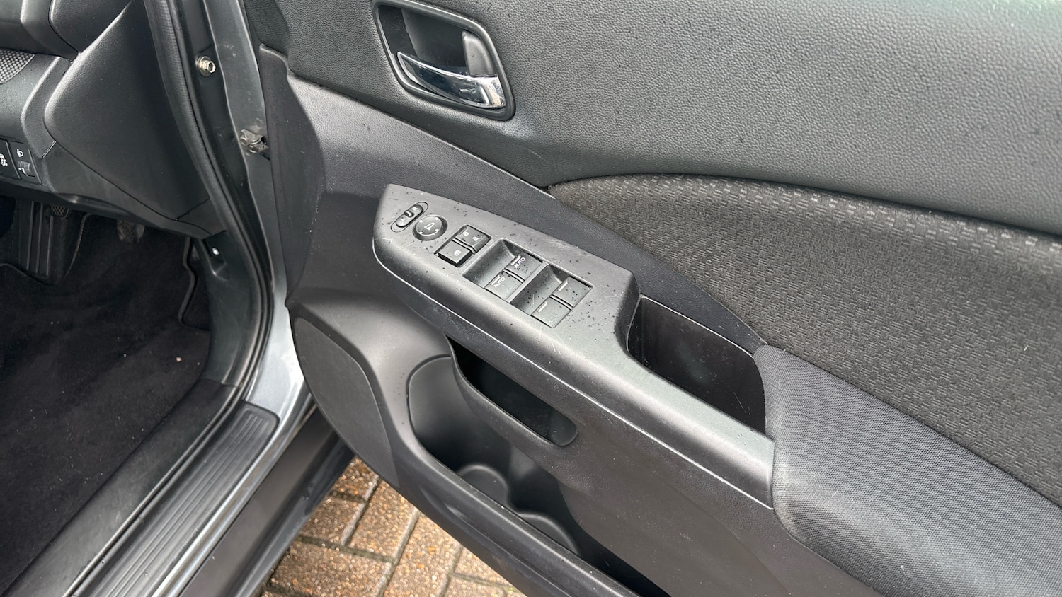 Used Honda CR-V 2018 for sale - 77636218: Photo 15