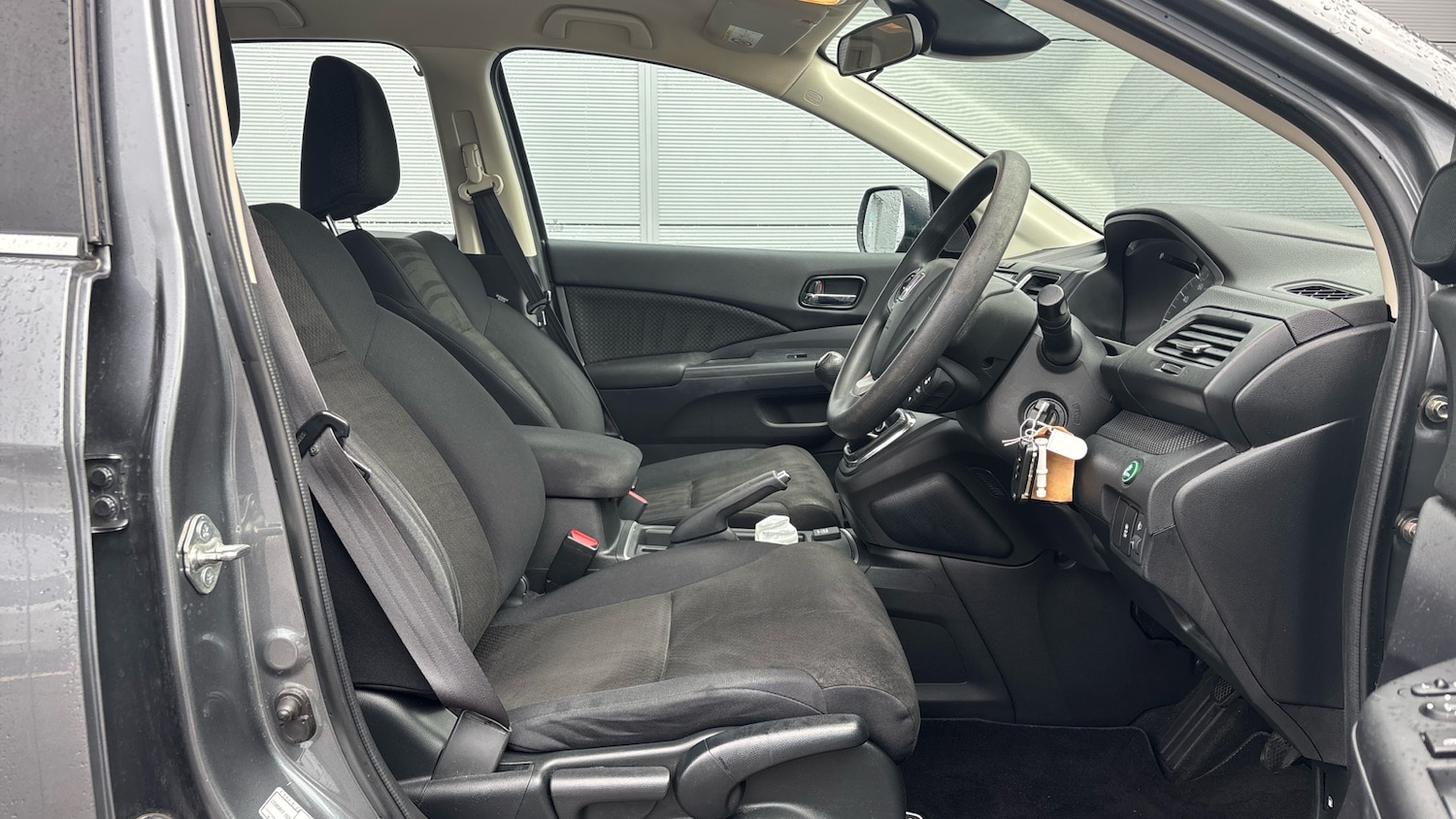 Used Honda CR-V 2018 for sale - 77636218: Photo 16