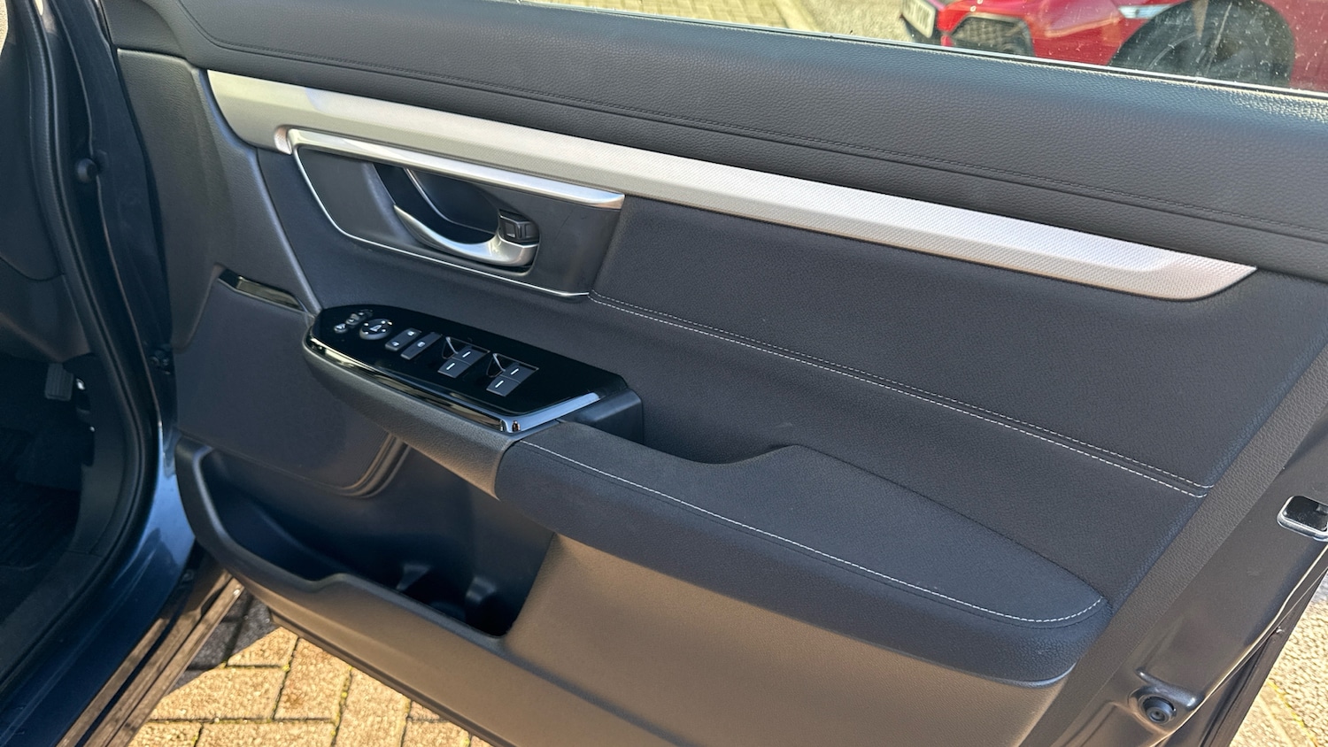 Used Honda CR-V 2022 for sale - 76984080: Photo 16