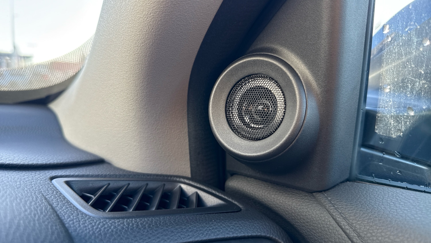 Used Honda CR-V 2022 for sale - 76984080: Photo 37