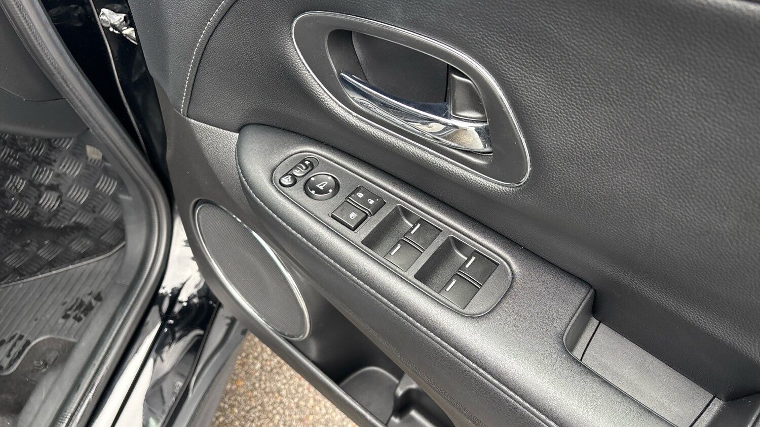 Used Honda HR-V 2019 for sale - 77457893: Photo 15