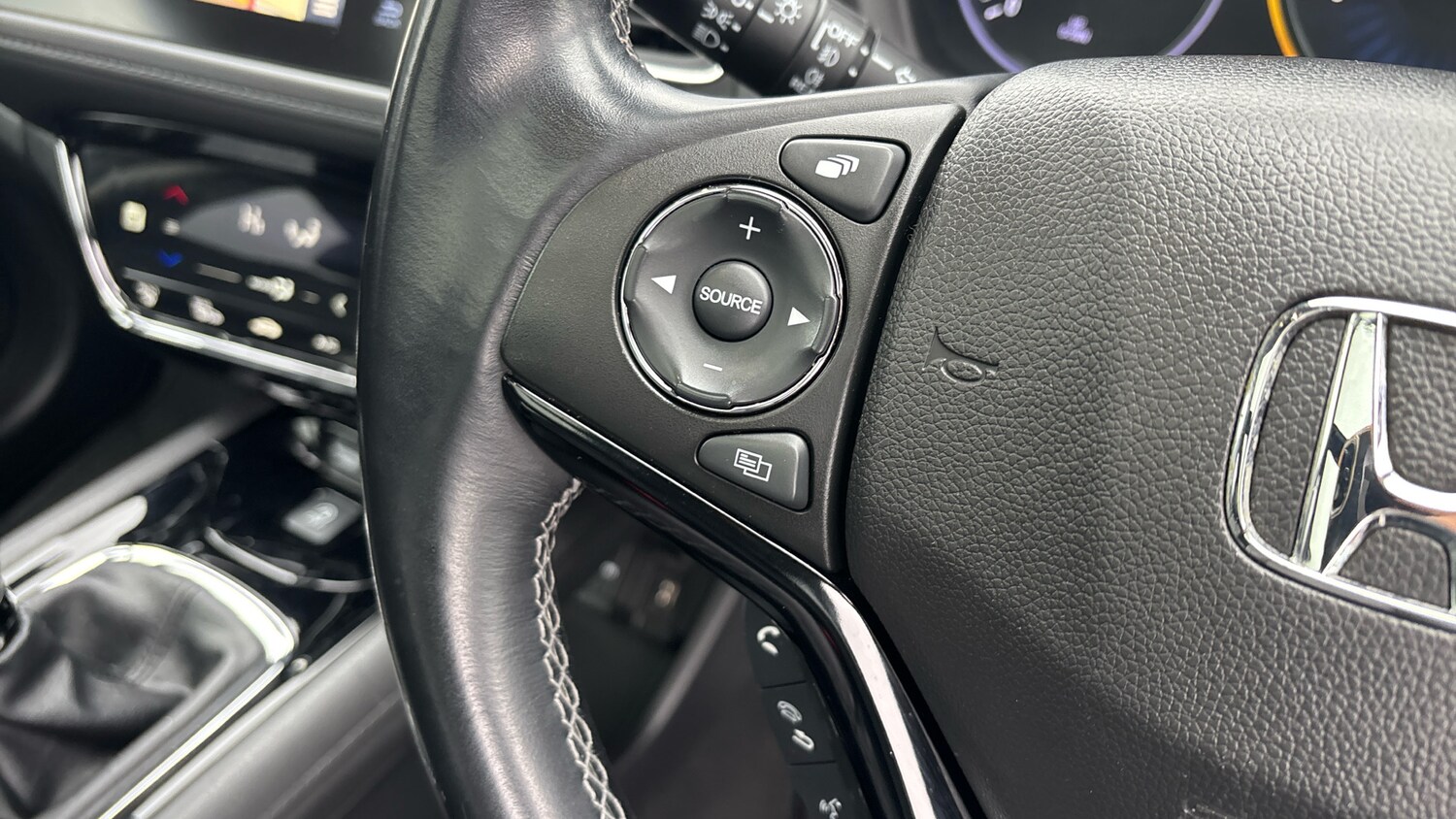 Used Honda HR-V 2019 for sale - 77457893: Photo 21