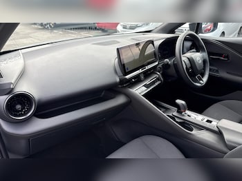 Used Toyota C-HR 2024 for sale - 79392667: Photo