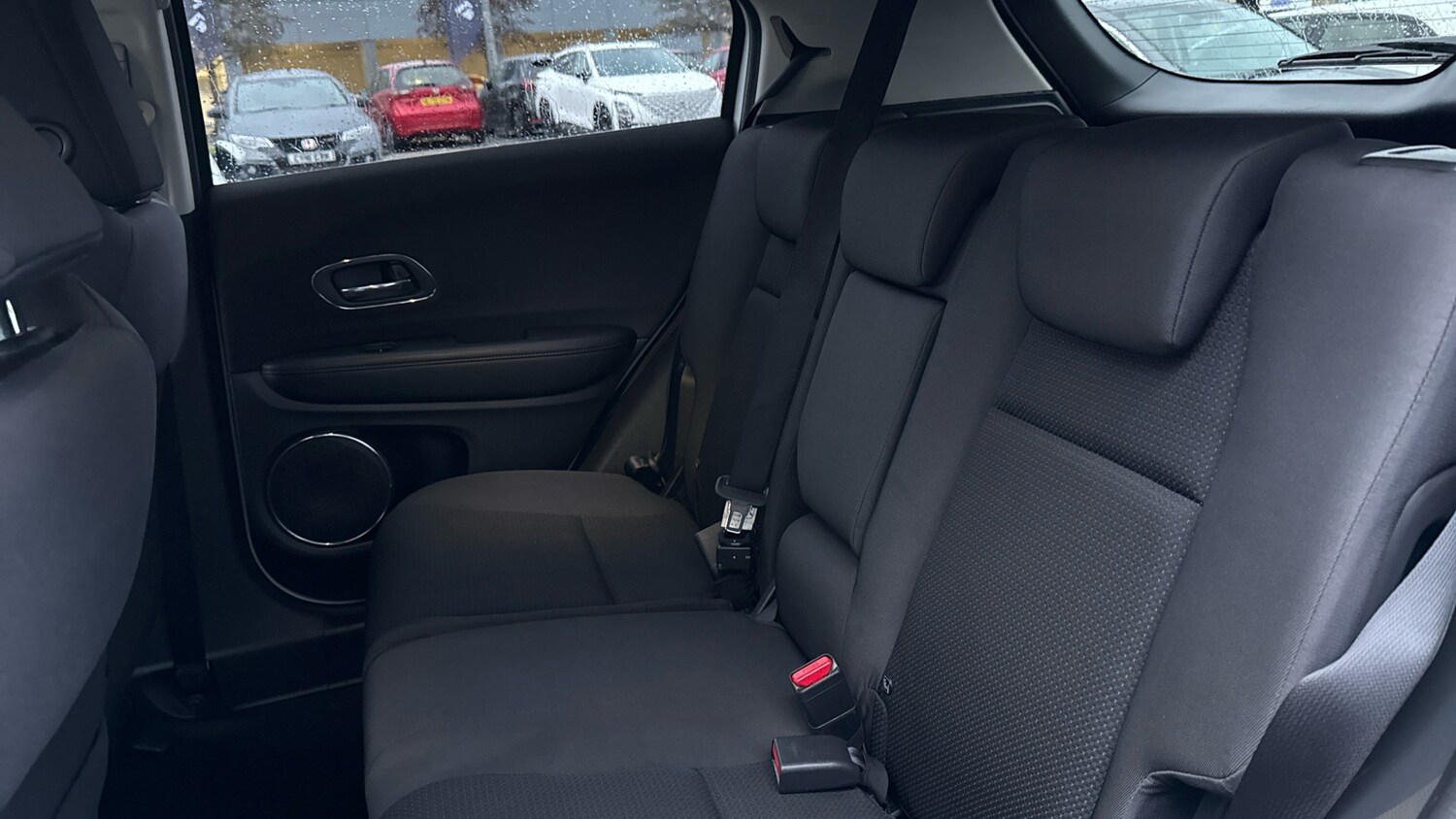 Used Honda HR-V 2019 for sale - 76796254: Photo 8