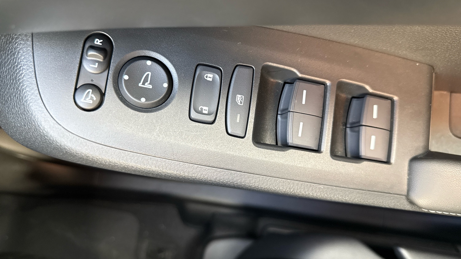 Used Honda HR-V 2025 for sale - 76332198: Photo 35