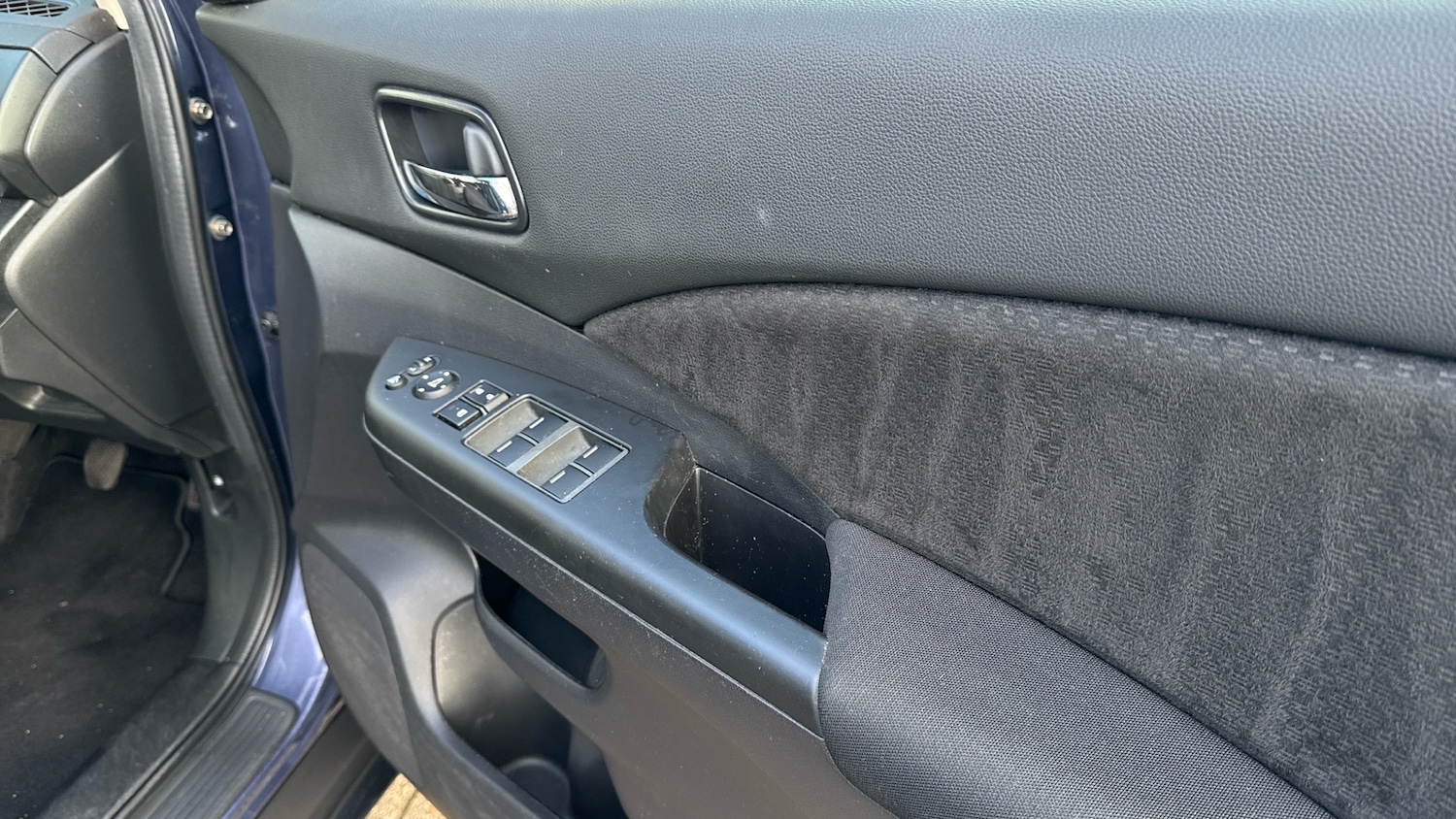 Used Honda CR-V 2018 for sale - 77449715: Photo 15