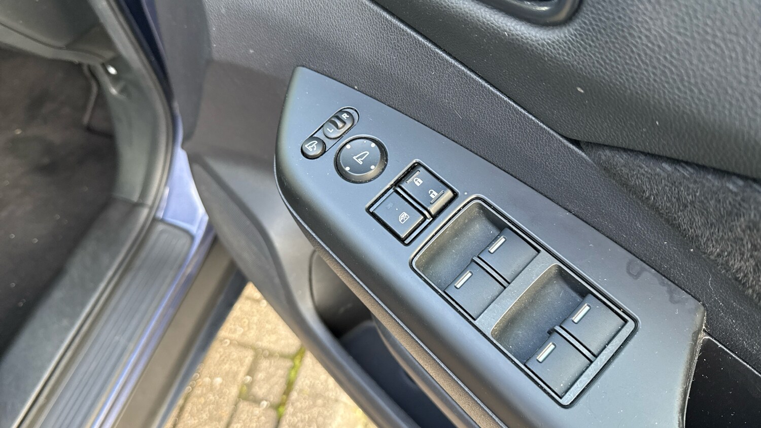 Used Honda CR-V 2018 for sale - 77449715: Photo 16