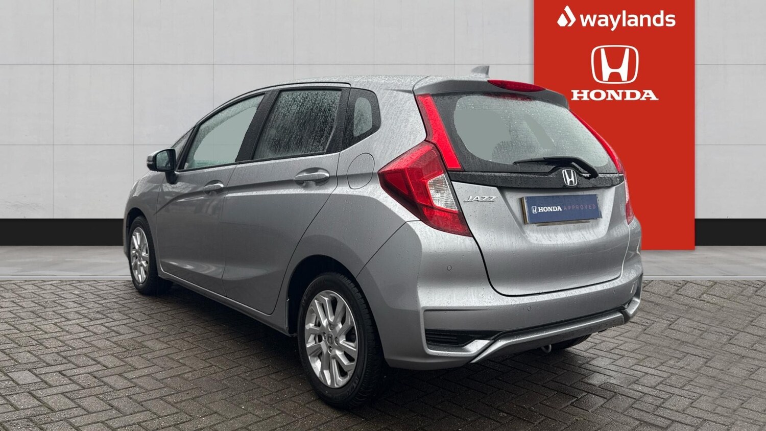 Used Honda Jazz 2019 for sale - 76856402: Photo 3