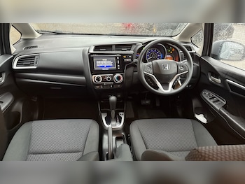 Used Honda Jazz 2019 for sale - 76856402: Photo