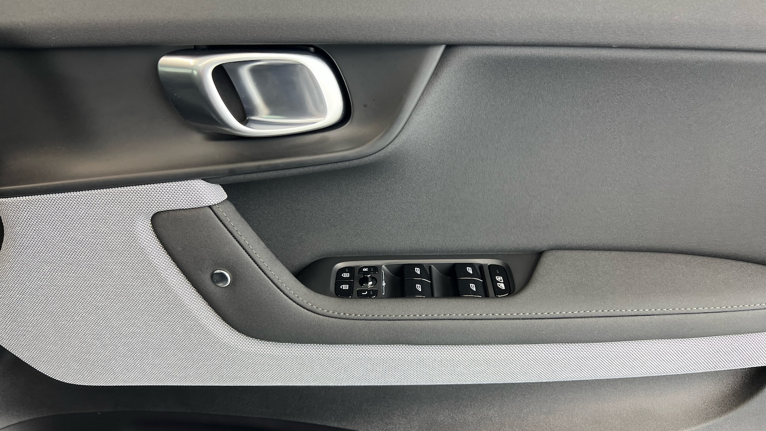 Used Polestar Polestar 2 2025 for sale - 76079099: Photo 33