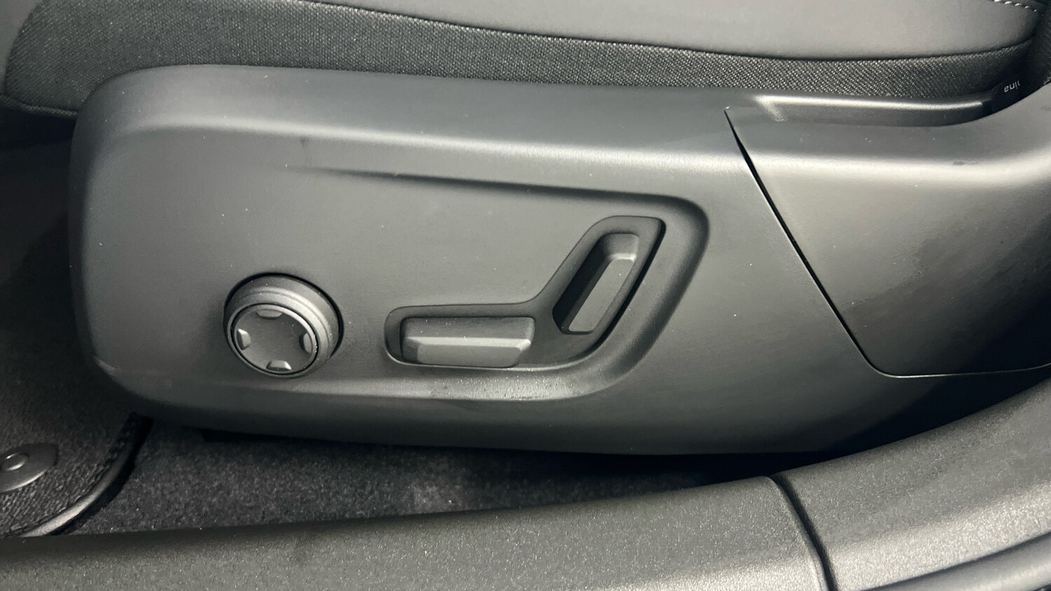 Used Polestar Polestar 2 2025 for sale - 77678822: Photo 50